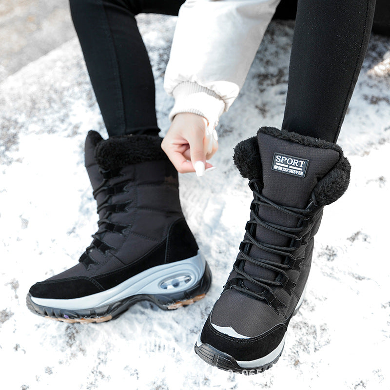 High-top snow boots