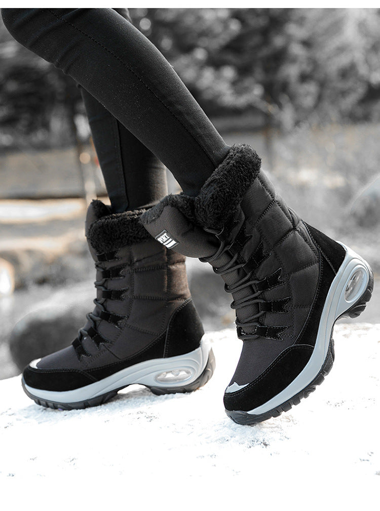 High-top snow boots